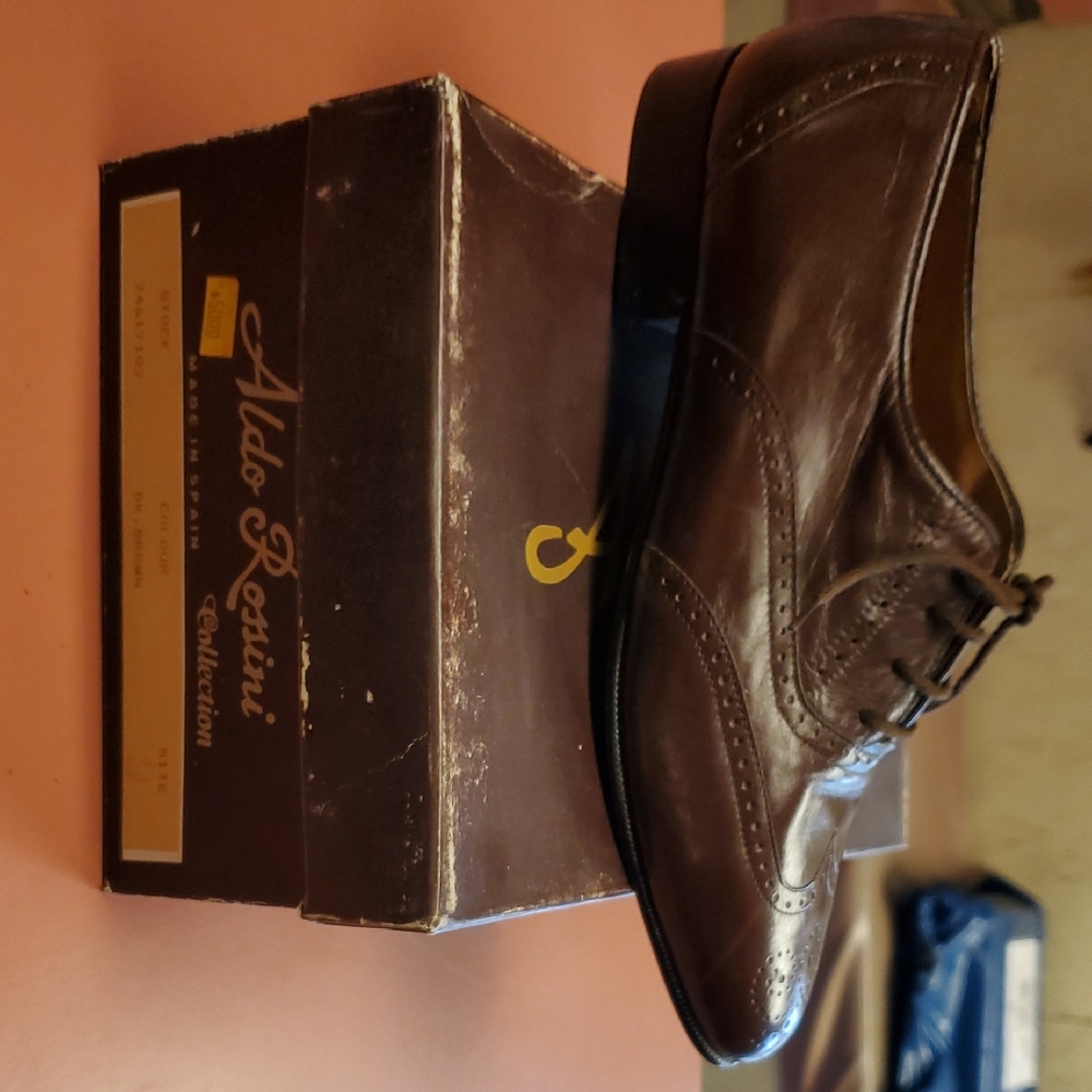 Aldo Rossini Classic Brown Leather Oxfords with Polished Finish